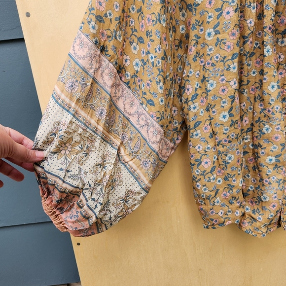 Spell Mossy Blouse in Evening - Size Small - Picture 9 of 16